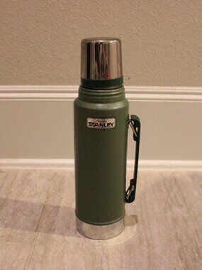 Vintage Aladdin Stanley Coffee Vacuum Thermos 32 ounce 1 Quart Bottle A-944DH